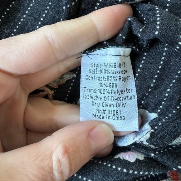 Johnny Was Black Floral Top - Picture 7 of 10